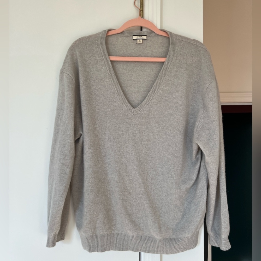 J Crew 100% cashmere relaxed v neck sweater size S